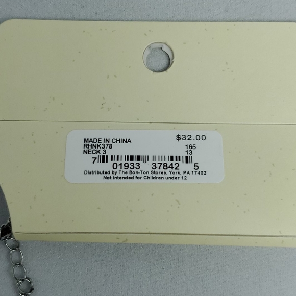 Ruff hewn cord/silver necklace - Picture 3 of 3